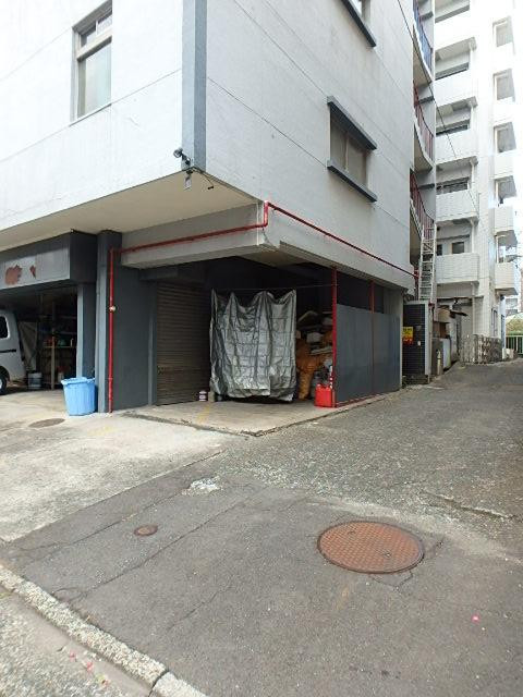 寿ビルエントランス①