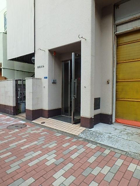 エントランス①