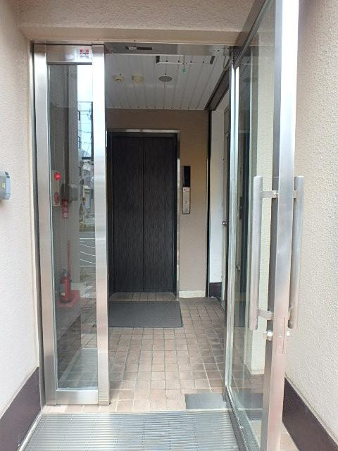 エントランス③