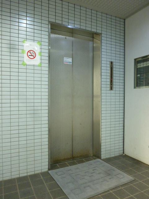 エントランス②