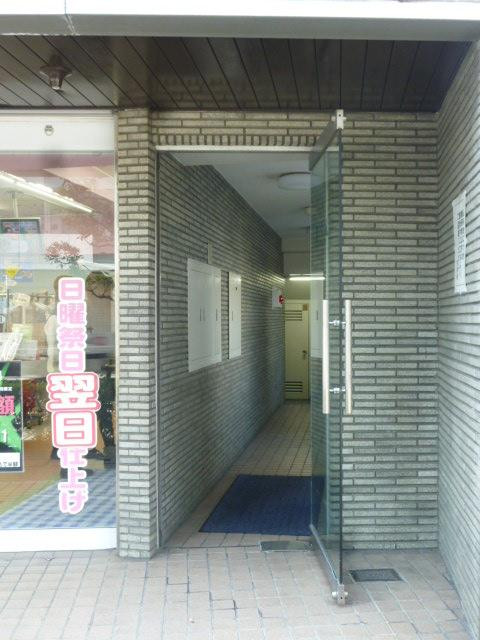 エントランス①