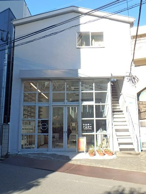 森本倉庫外観②