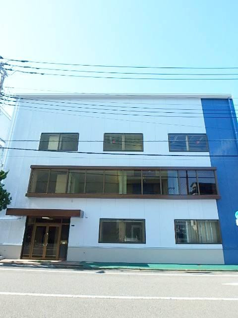第４アート・ビル外観①(メイン)