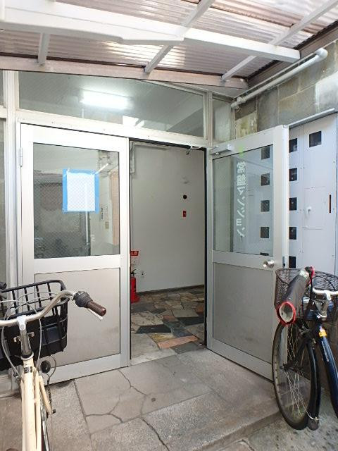 常盤マンションエントランス③
