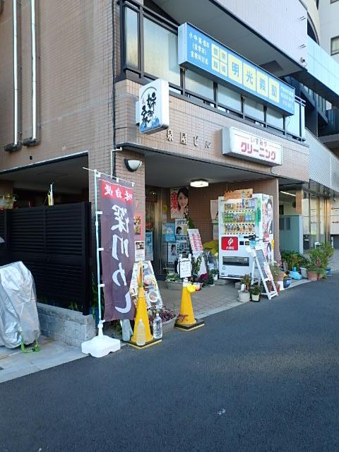 泉屋ビルエントランス①