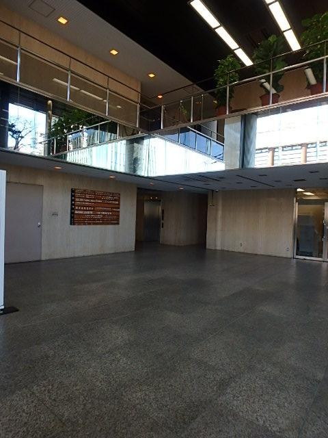 東京原木会館ビルホール①