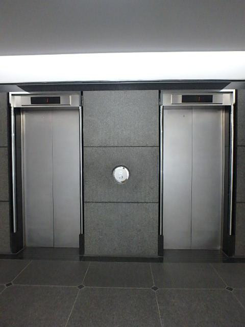 ホール②