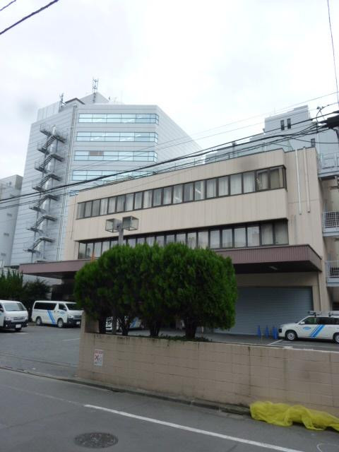 名無しビル外観①(メイン)
