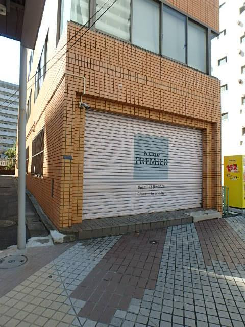 飯田ビルエントランス①