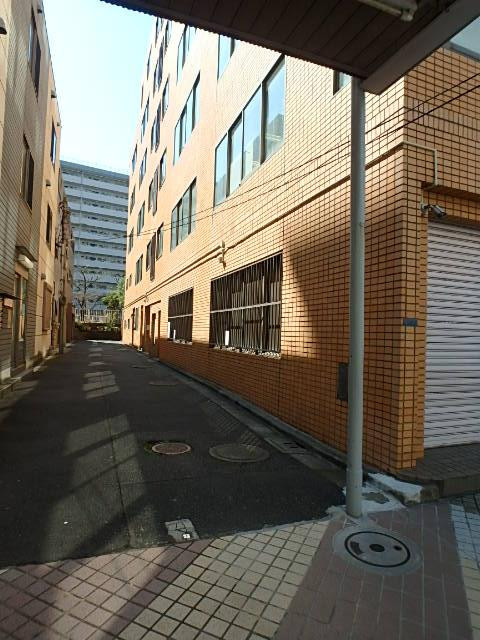 飯田ビルエントランス②