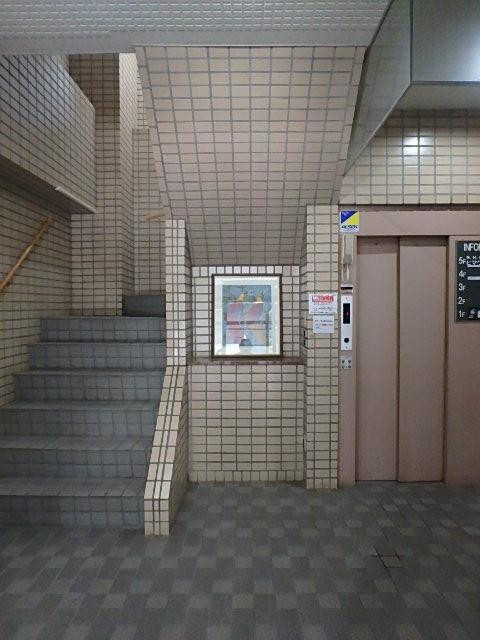 ヒマワリビルホール①