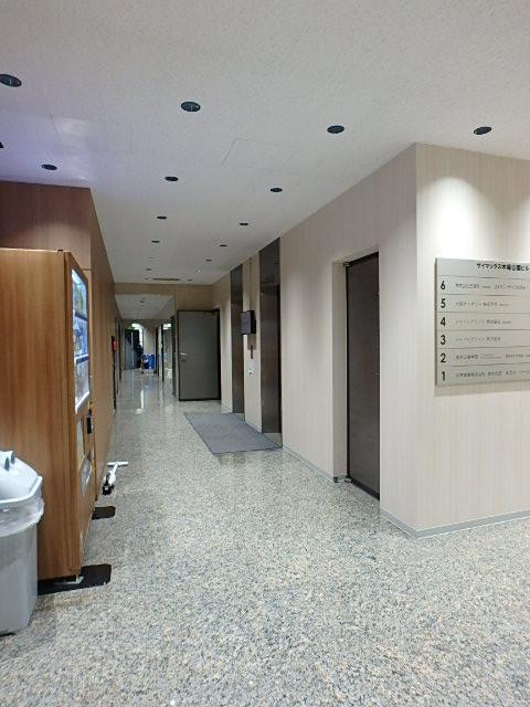 ホール②