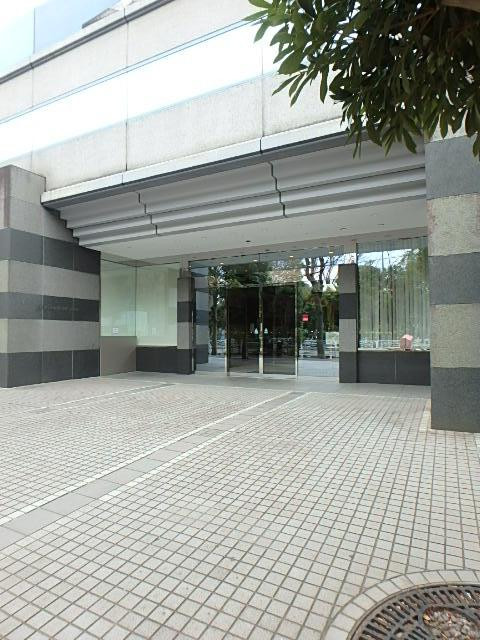 東京パークサイドビルディングエントランス①