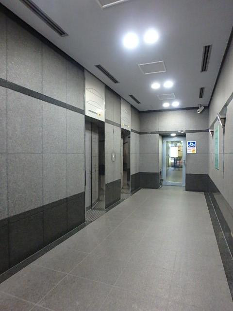 ホール②