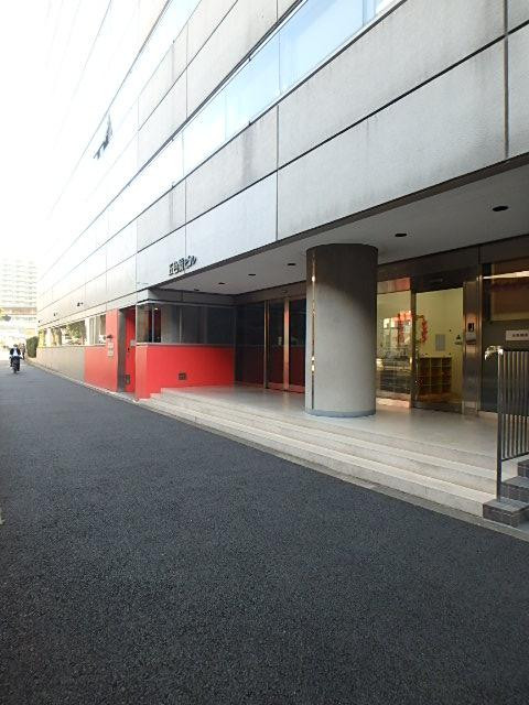五色橋ビルエントランス①