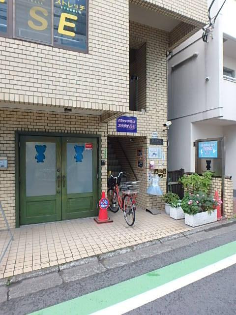 栗原ビルエントランス①
