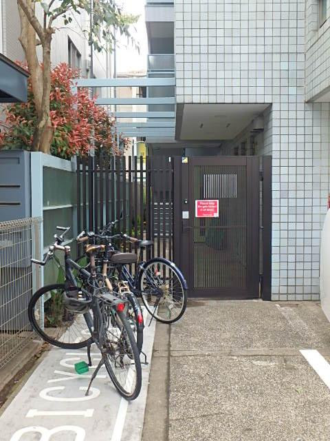 サミット元麻布エントランス②