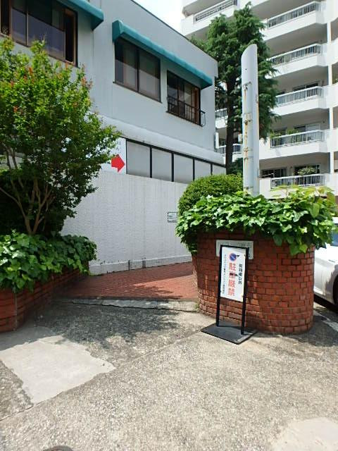 パシフィック麻布マンションエントランス①