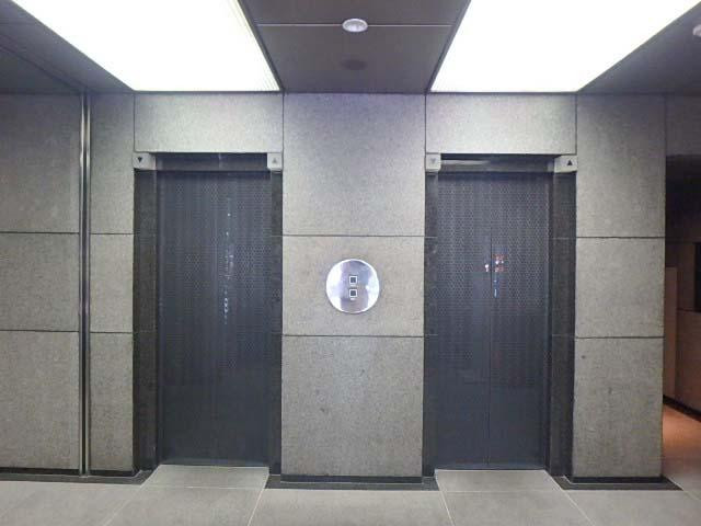 ＳＶＡＸ・ＴＴビルホール①