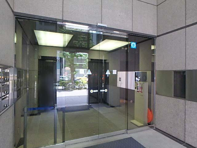ＳＶＡＸ・ＴＴビルエントランス③