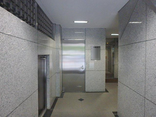 信和ビルホール①