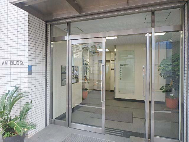 エントランス①