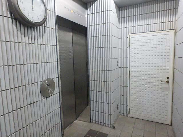 ホール②