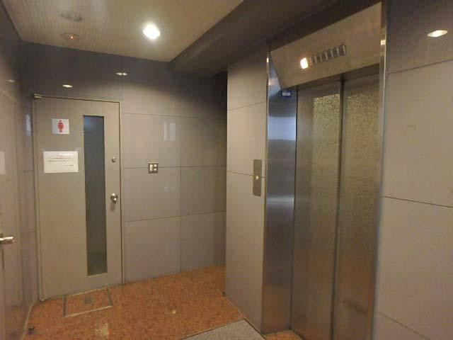 シュミット虎ノ門ビルホール①