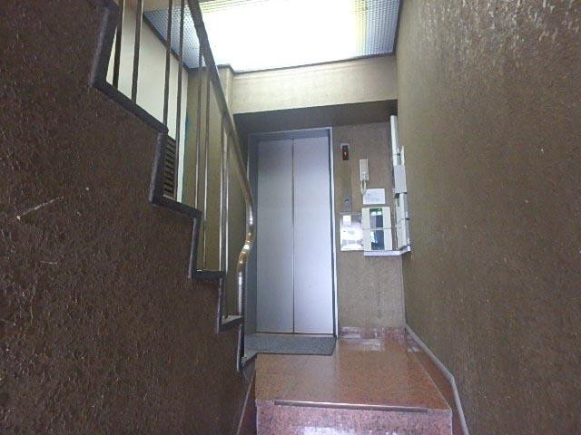 西勘虎ノ門ビルホール①