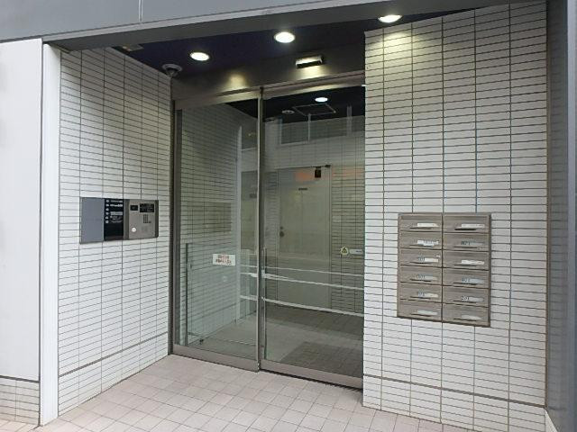 クローバー神谷町エントランス②