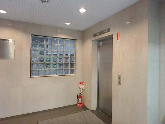 翔和港南ビルホール①