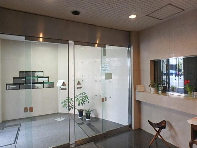 翔和港南ビルホール②