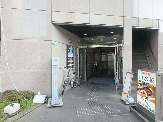 エントランス②