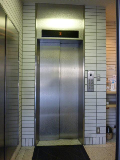 品川偕成ビルエントランス②