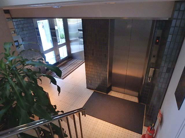 三田ヒルサイドビルホール③