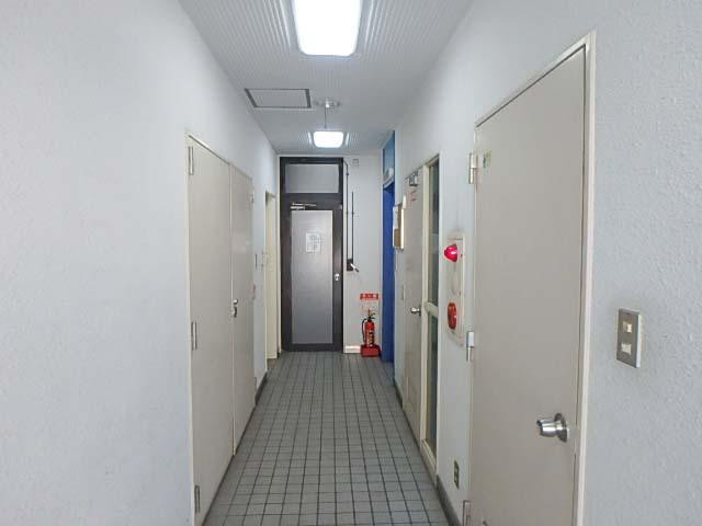 第１奈半利川ビルホール①
