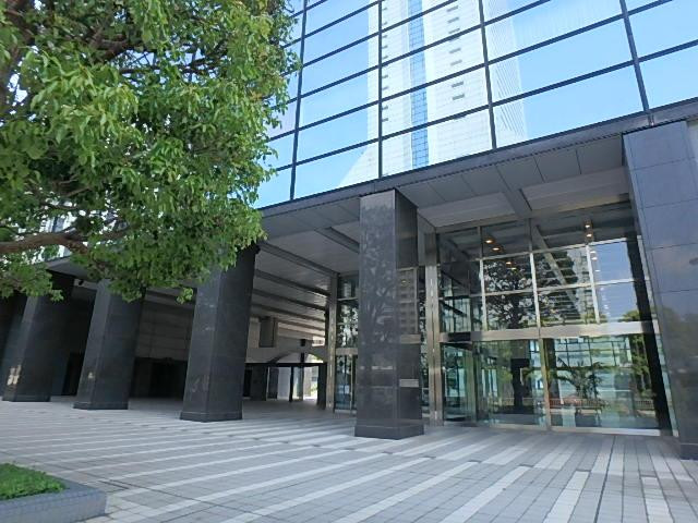 日本生命三田ＮＮビルエントランス①