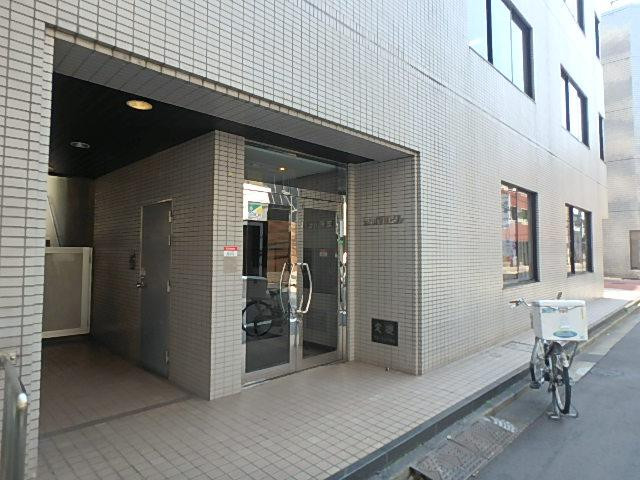 芝前川ビルエントランス①