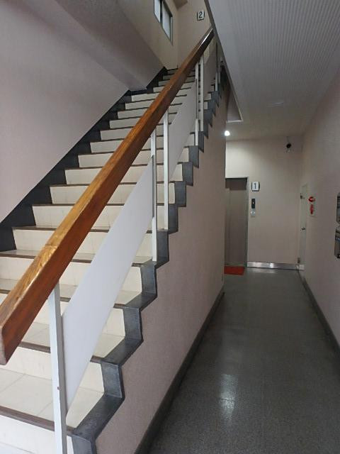 西山ビルホール①