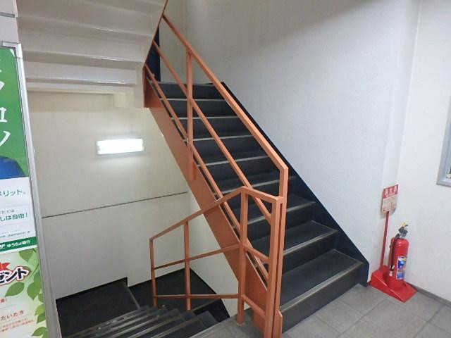 ホール②