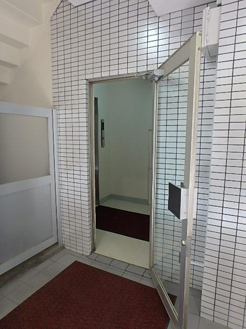 エントランス③