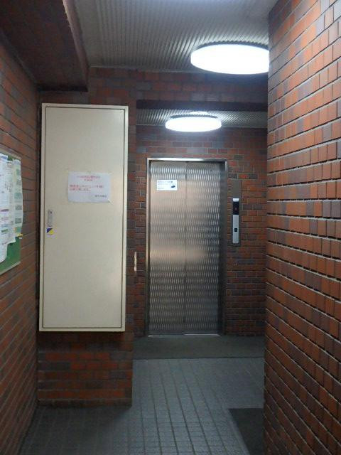 望月ビルホール②