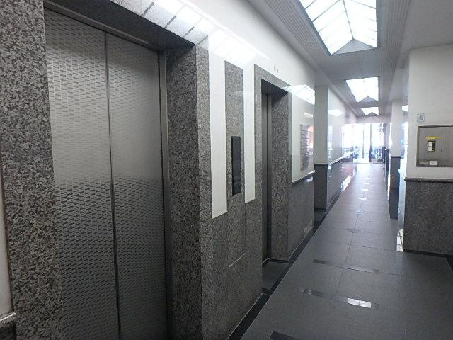 ホール③