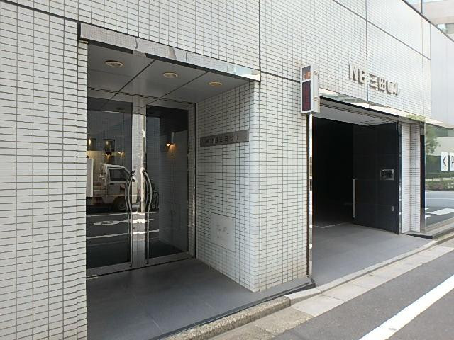 エントランス①
