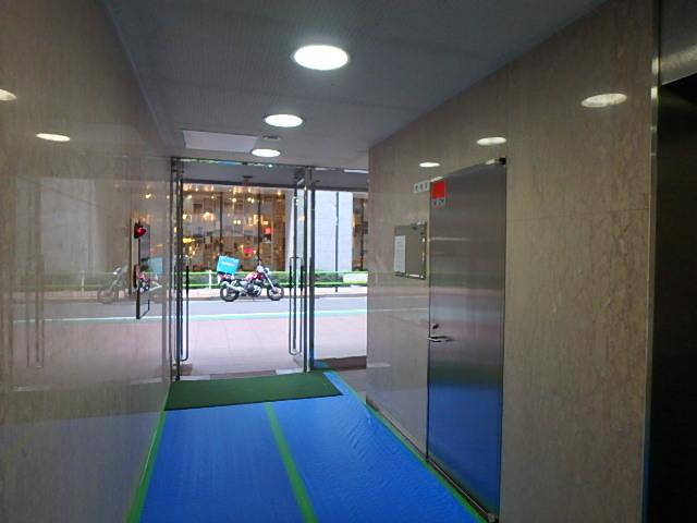ホール③