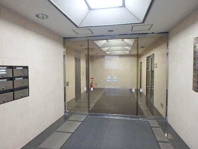 ホール①