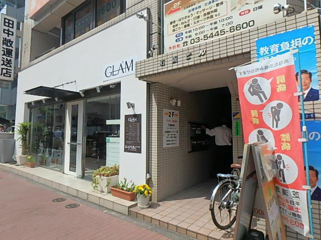石阪ビルエントランス①