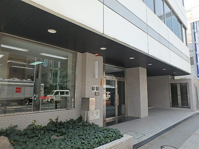 山田ビルエントランス①