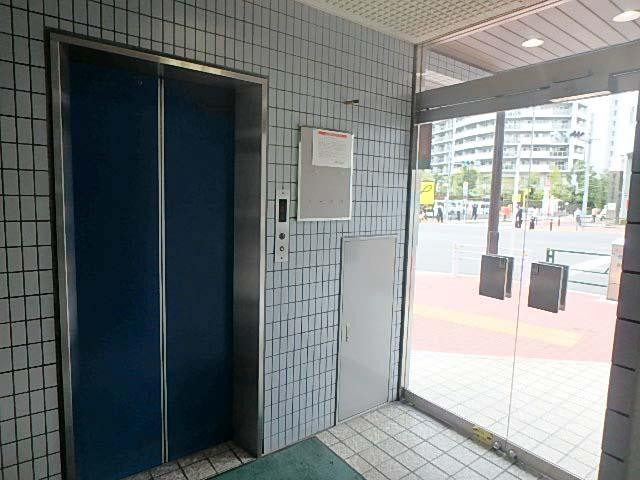 ホール③