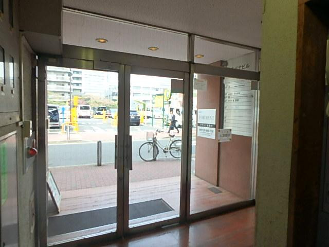 タチバナビルホール③